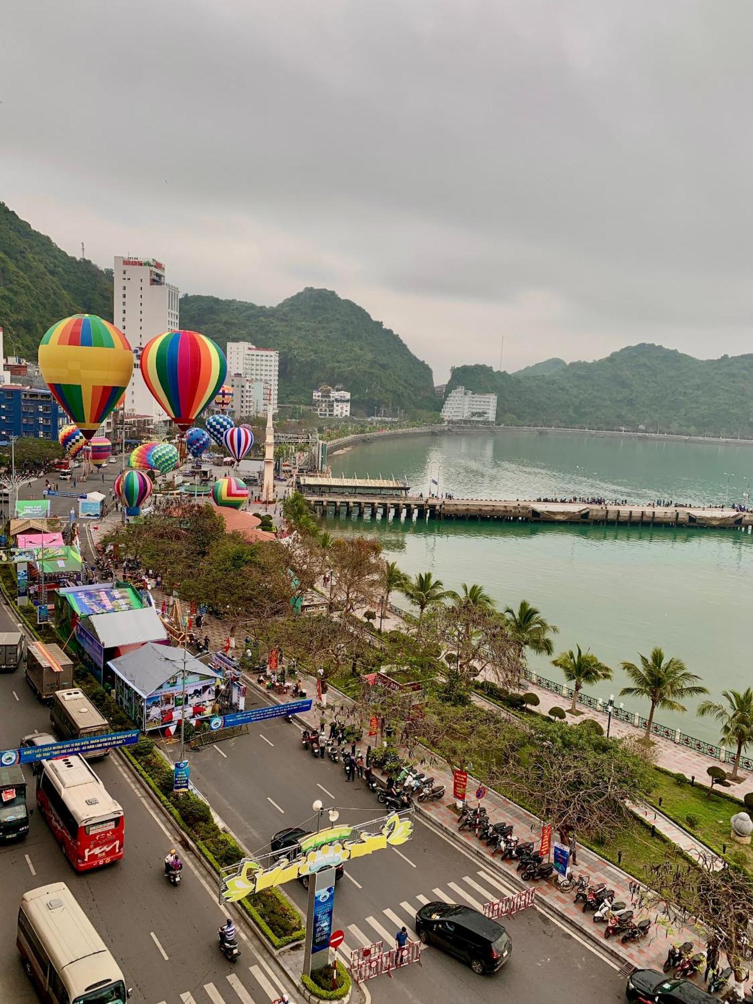 Cat Ba Bay Vision Hotel Dong Khe Sau Exterior photo